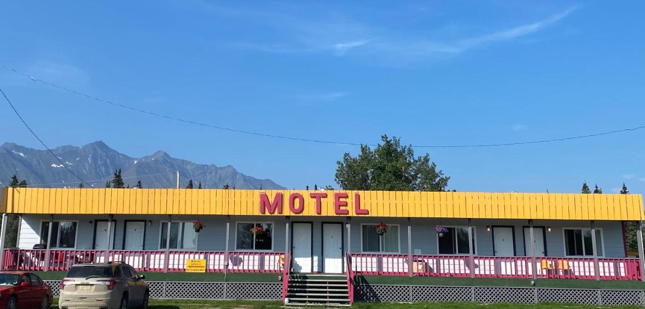 Glacier View Inn Haines Junction Zewnętrze zdjęcie