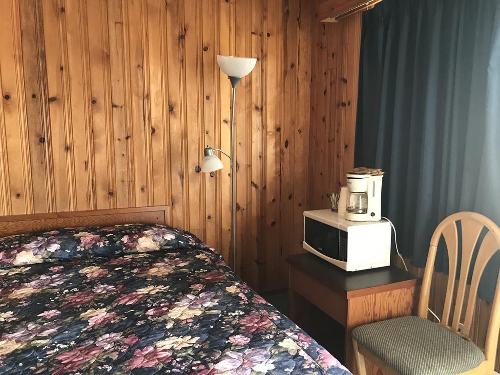 Glacier View Inn Haines Junction Zewnętrze zdjęcie